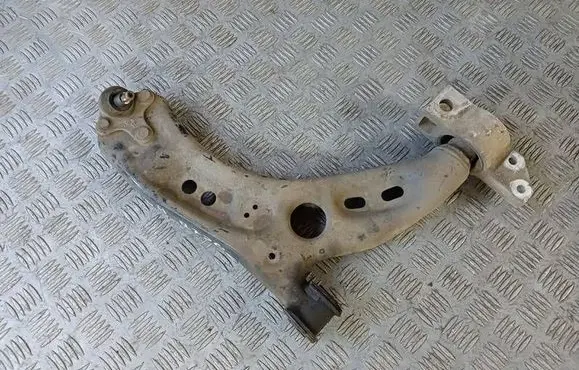 Skoda Octavia Mk2 (1Z) Front lower control arm/wishbone