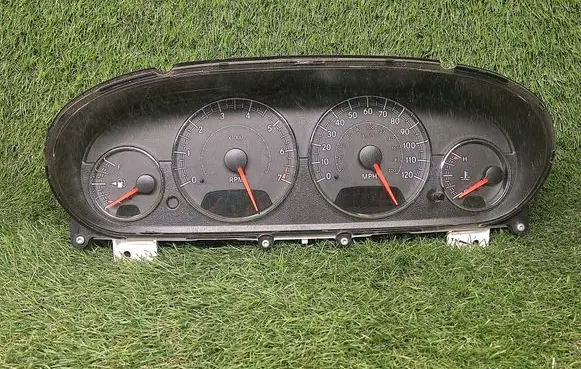 Chrysler Sebring (ST-22 - JR) Speedometer (instrument cluster) P04602472AB