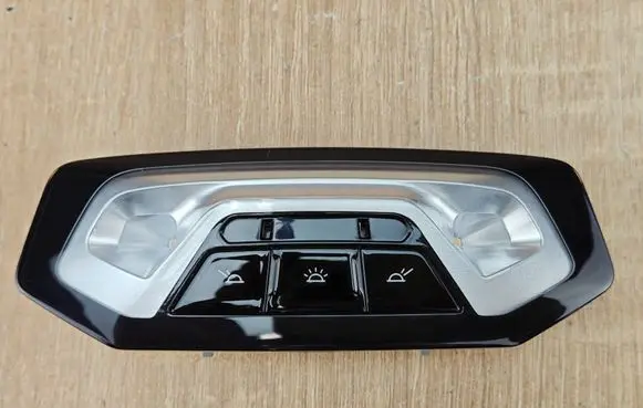 BMW 4 G22 G23 G24 G26 Rear seat light 7910813