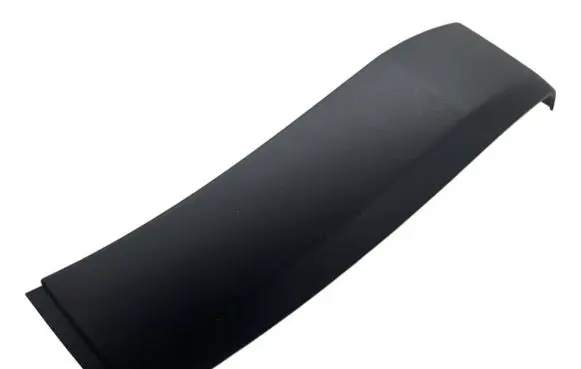 Rear bumper trim bar molding