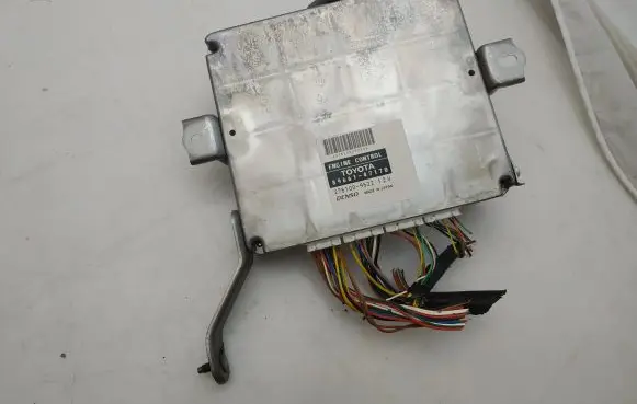 Toyota Prius (XW20) Engine control unit/module 8966147170