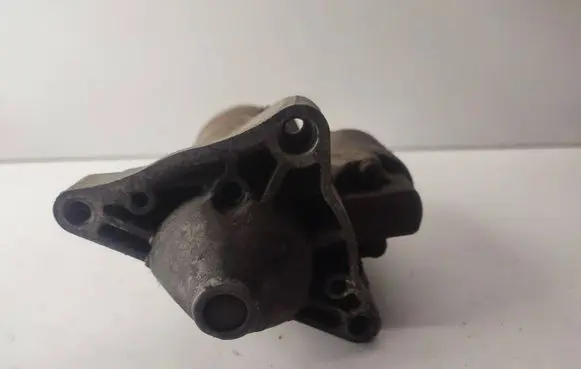 Peugeot 205 Starter motor 9648242180