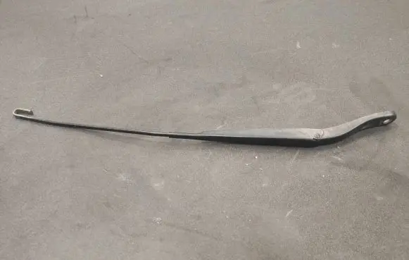 Renault Master III Front wiper blade arm 8200734777C