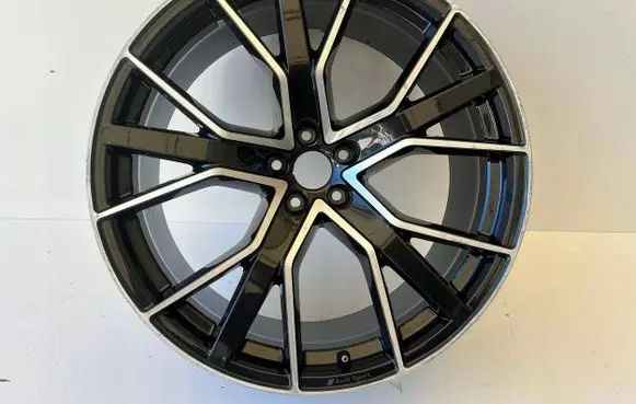 Audi RS Q8 R22 alloy rim 4M8601025AQ