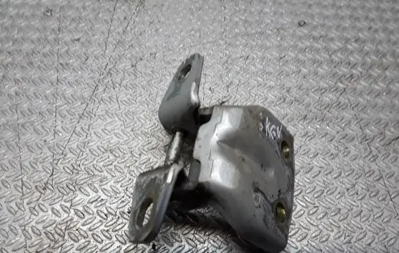 Rear door upper hinge