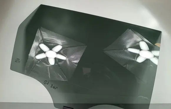 KIA Sorento IV Rear door window glass