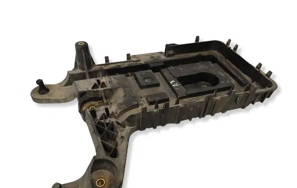 Audi A3 S3 8P Battery tray 1K0915333H
