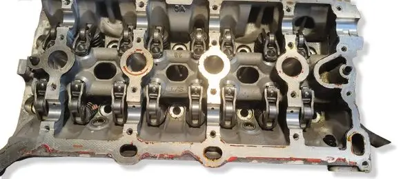 Seat Leon (5F) Engine head 06L404S