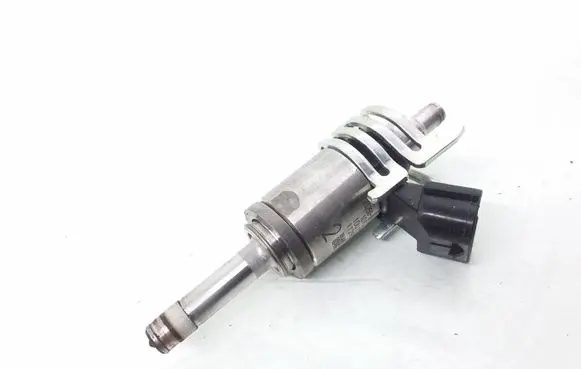 Lexus RX 450H Fuel injector 2325031120