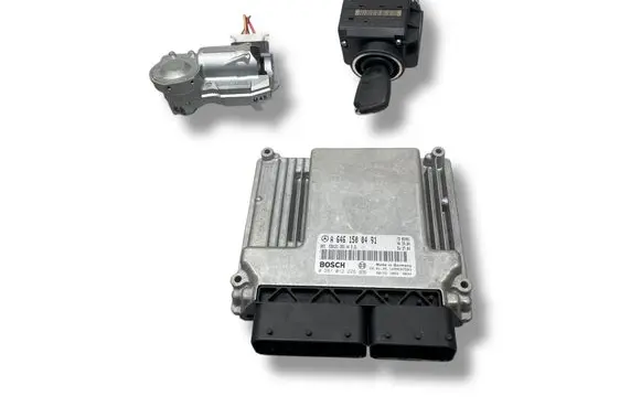 Mercedes-Benz E W211 Engine ECU kit and lock set A6461500491 0281012226 A2034621130