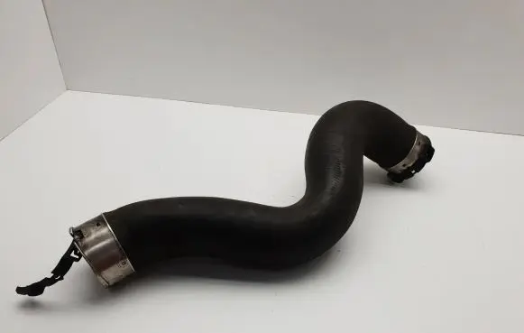 BMW 5 E60 E61 Intercooler hose/pipe