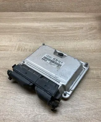 Audi A4 S4 B6 8E 8H Engine control unit/module ECU 038906019CG 0281010406