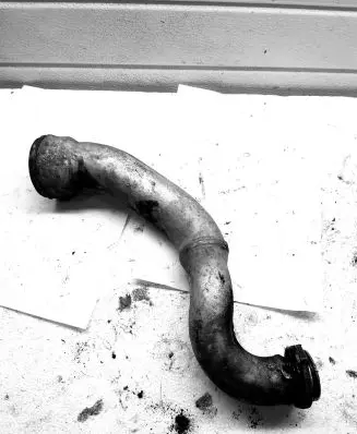 Brake vacuum hose/pipe