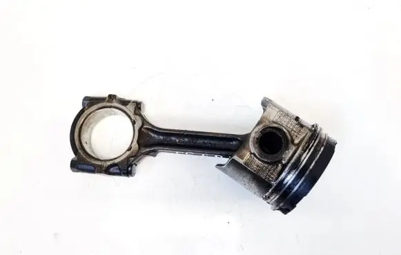 Nissan Almera N16 Piston with connecting rod