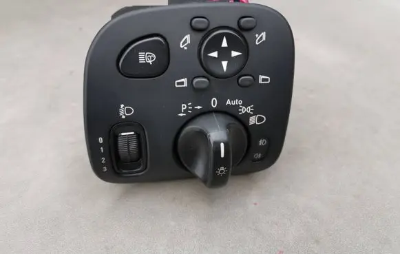 Mercedes-Benz CLK A209 C209 Light switch A2035451104 24406574762 04058544