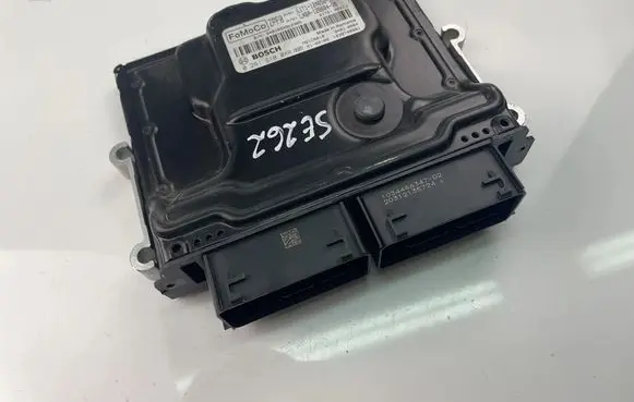 Ford Fiesta Engine control unit/module ECU LX6A12B684VA 0261S100XR