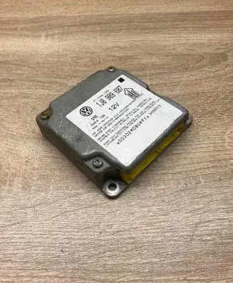 Volkswagen PASSAT B5.5 Airbag control unit/module 1J0909607 5WK4199