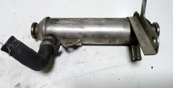 Opel Zafira A EGR valve cooler 55203716
