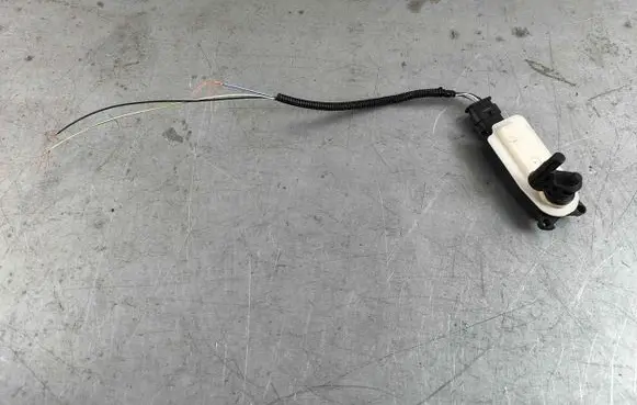 Volvo XC40 Radiator active air flap actuator 31498194