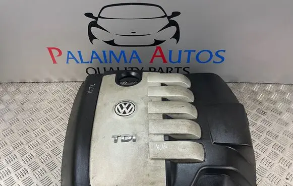 Volkswagen Touareg I Engine cover (trim) 070103926