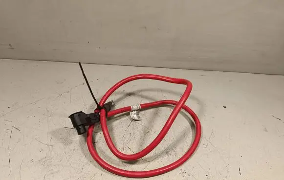 Mercedes-Benz E W213 Positive cable (battery)