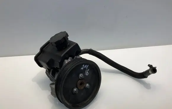 Mercedes-Benz E W211 Power steering pump