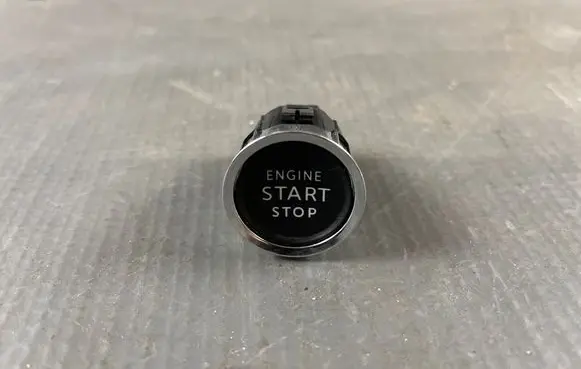 Peugeot 208 II Engine start stop button switch 9827205180