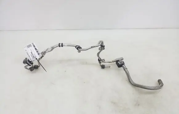 Mercedes-Benz GLK (X204) Air intake hose/pipe A2124701275