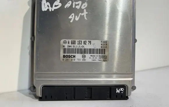 Mercedes-Benz E W212 Engine control unit/module A6681530279 28RTF000 0281010793