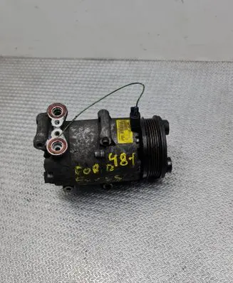 Ford Focus Air conditioning (A/C) compressor (pump) 3M5H19D629PH
