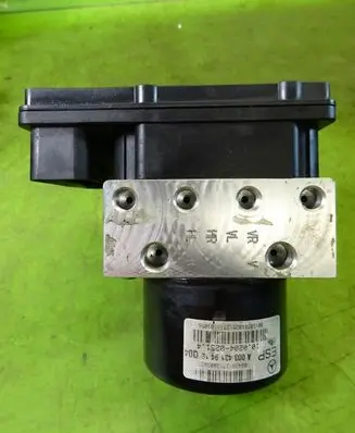 Mercedes-Benz C W203 ABS Pump A2095450232 A0034319412Q04