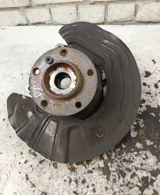 BMW X3 F25 Front wheel hub