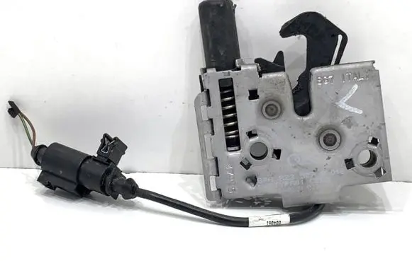 Audi Q4 Sportback e-tron Engine bonnet/hood lock/catch 89A823509A