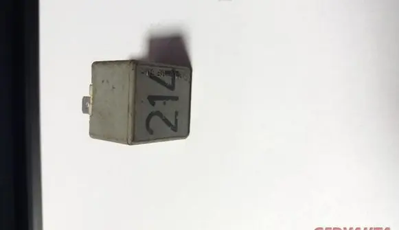 Audi A6 S6 C5 4B Other relay 443951253K