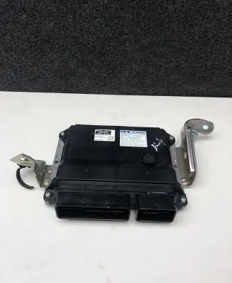 Toyota Prius (XW30) Engine control unit/module 8966147470