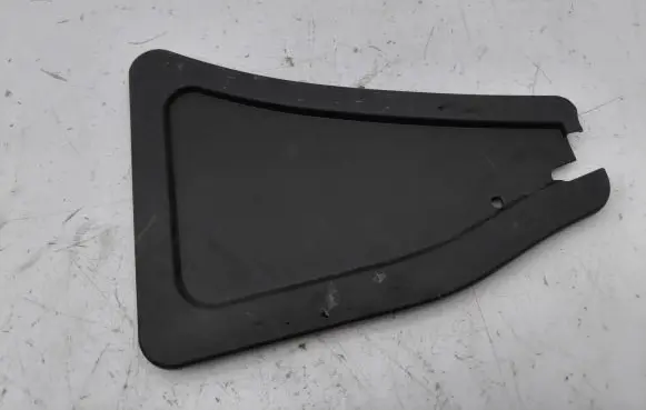 Engine bonnet/hood sound/heat insulation