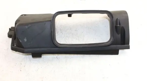 BMW 3 E90 E91 Air filter box cover 7787254