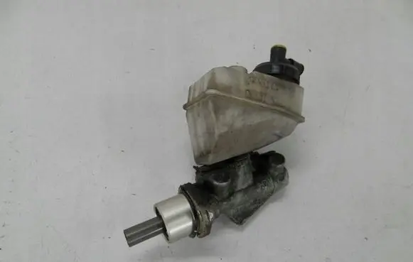 Renault Clio II Master brake cylinder 