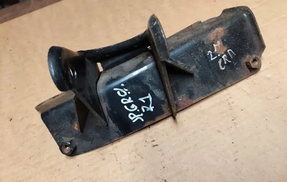 Jeep Grand Cherokee (WJ) Engine mounting bracket 57059449