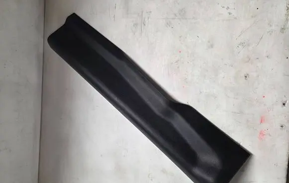 Ford Mustang VI Front sill trim cover FR3B6313200