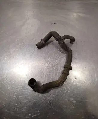Volkswagen Touran II Engine coolant pipe/hose