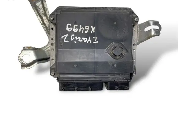Toyota Yaris Engine control unit/module 896610D310 MB2751002494
