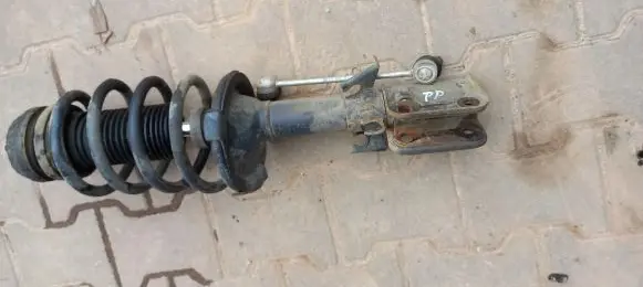 Mercedes-Benz Vito Viano W638 Front shock absorber/damper
