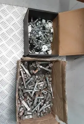 Mitsubishi Outlander Nuts/bolts 