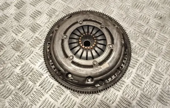 Volkswagen Caddy Clutch set kit 03F141025A 03F141031