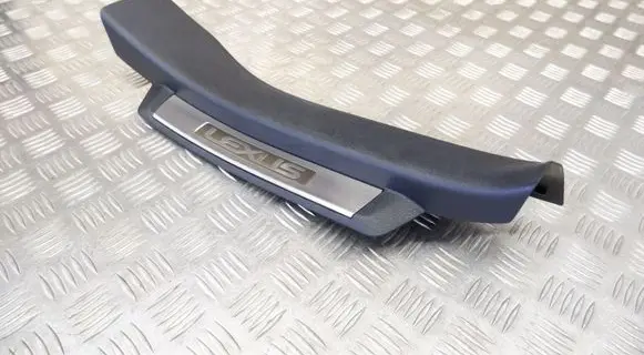 Lexus GS 250 350 300H 450H Rear sill trim cover 6793030070 6793030061 6793030051