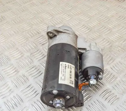 Mercedes-Benz C W205 Starter motor