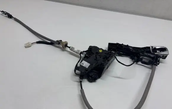 Volkswagen ID.3 Front door lock 10B837015 10A972295