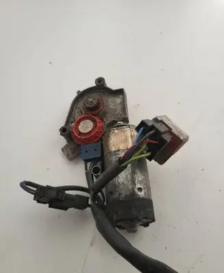 BMW 5 E34 Starter motor 61318353046