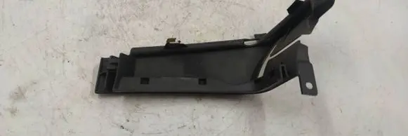 BMW 5 E60 E61 Seat belt trim 7038354